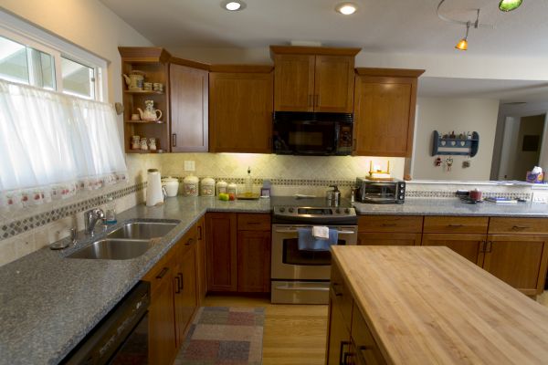 Cherry Cabinet Remodeling in Palm City